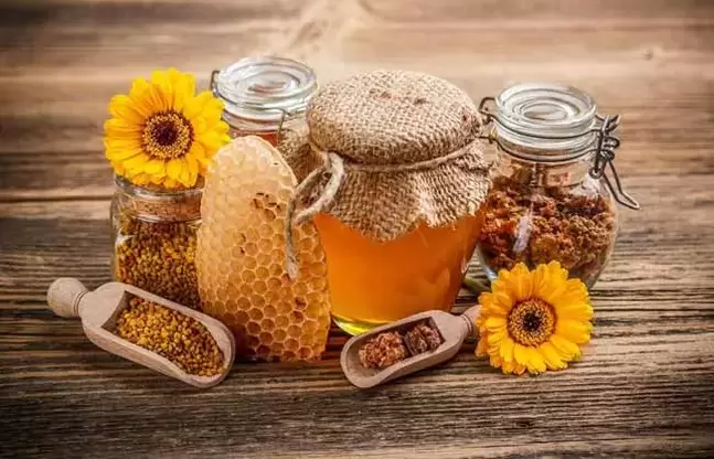 A méz hasznos és ízletes gyógymód, amely növelheti a férfi hatékonyságát